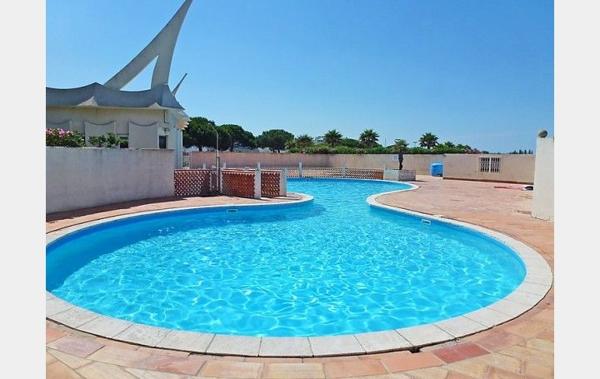 Vente Studio Grande cabine + parking + cellier Le grau-du-roi