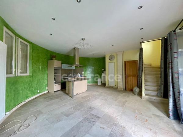 Maison à vendre 3 pièces APT (84) terrain 4550 M2 garage