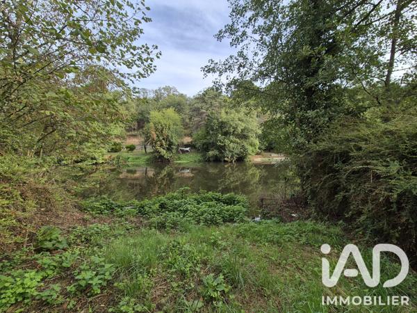 Terrain à vendre 1 301 m² Saint-Jean-de-Thouars
