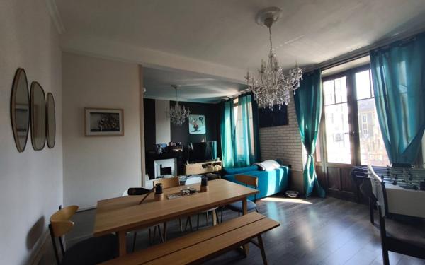 Appartement à vendre    3 pièces • 72,26 m2 Chambéry