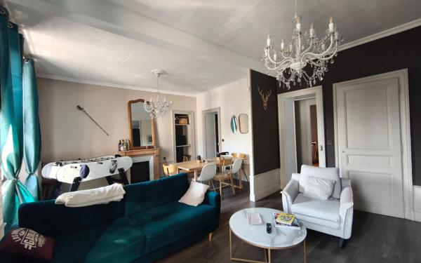 Appartement à vendre    3 pièces • 72,26 m2 Chambéry