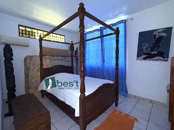 A MATOURY BOURG VILLA D'EXCEPTION IDEALEMENT SITUEE SUR UNE PARCELLE DE 1365 M2