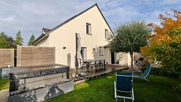 Maison à vendre 7 pièces SAINT ARMEL (35)