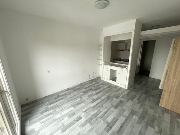 A vendre idéal investisseur Appartement studio Grenade Sur L Adour centre ville
