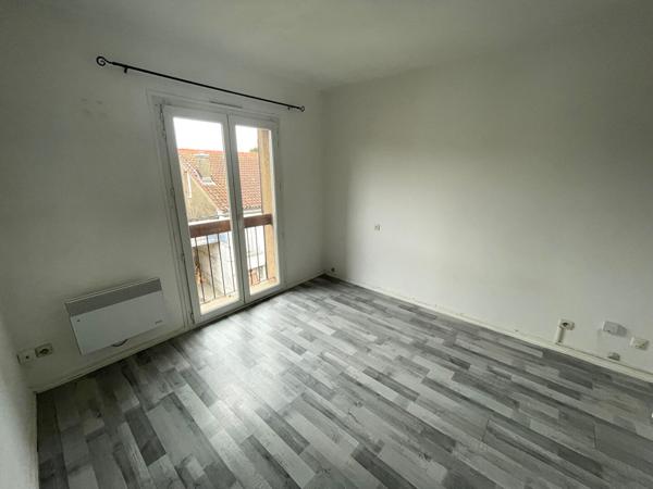 A vendre idéal investisseur Appartement studio Grenade Sur L Adour centre ville