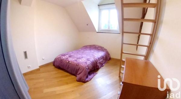 Maison de village 5 pièces de 112 m² à Martigné-sur-Mayenne (53470)