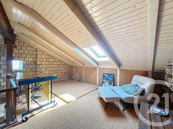Appartement à vendre  4 pièces - 175 m 2   CALUIRE ET CUIRE  - 69