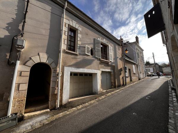 Maison à vendre à Saint-Aignan dans le Loir-et-Cher (41110), ref : 41033-1648