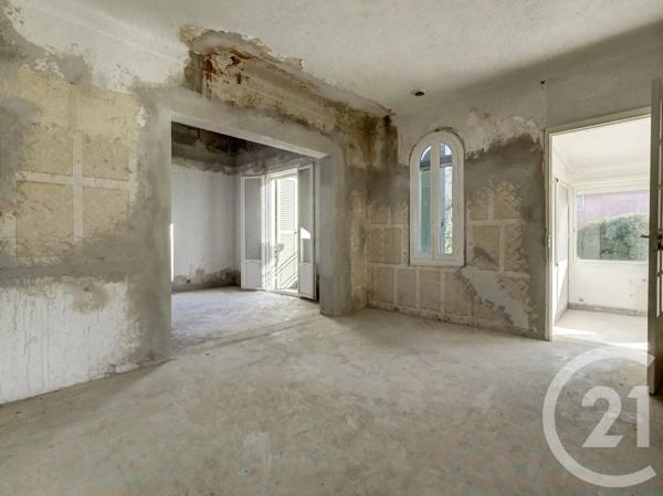 Appartement F4 à vendre  4 pièces - 97,57 m 2   CAGNES SUR MER  - 06