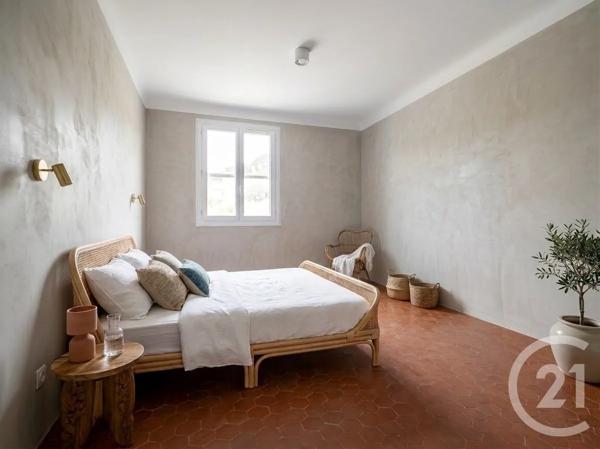 Appartement F4 à vendre  4 pièces - 97,57 m 2   CAGNES SUR MER  - 06