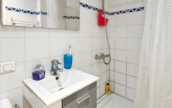 Appartement à vendre    2 pièces • 27 m2 Saulx-les-Chartreux