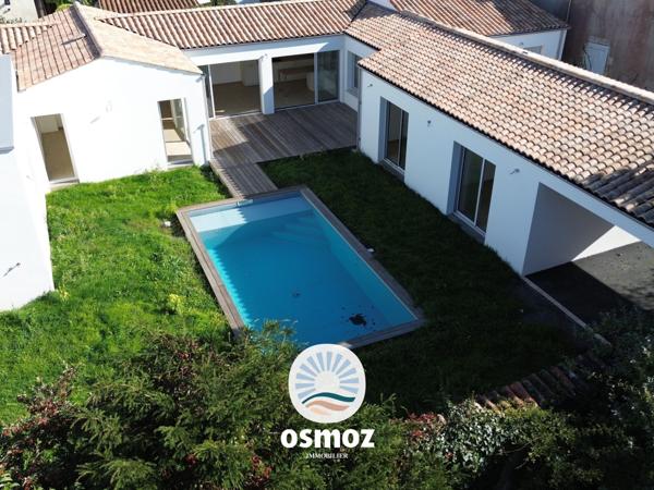 Maison 2025 type 5 avec piscine, garage et stationnements !