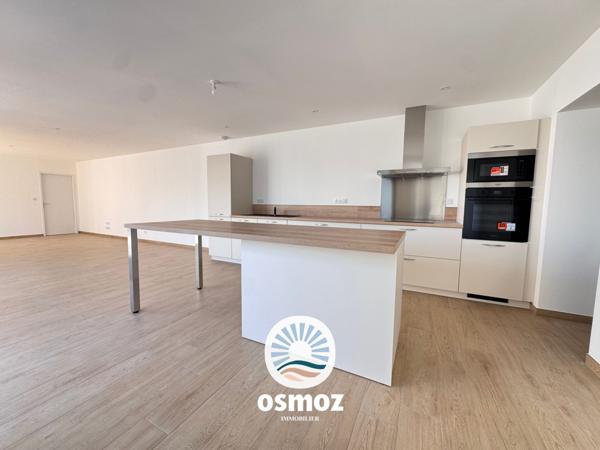 Maison 2025 type 5 avec piscine, garage et stationnements !