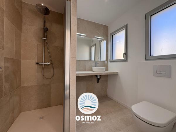 Maison 2025 type 5 avec piscine, garage et stationnements !