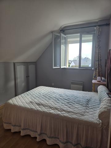 Maison 5 chambres et un bureau centre bourg