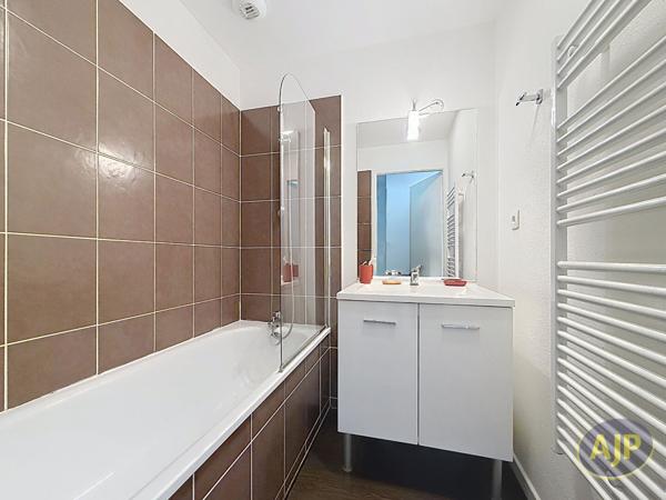Vente maison Talmont Saint Hilaire : 165 230 € - AJP Immobilier Les Sables-d'Olonne