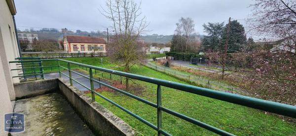 Appartement à louer 2 pièces 43.19m² Laon (02000)