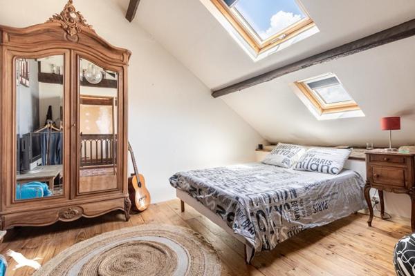 Maison à vendre |  La Meyze |  6 pièces | 145 m²