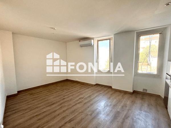 Location Studio 25.2 m² - 365 AVENUE DE LA RESISTANCE Toulon 83000