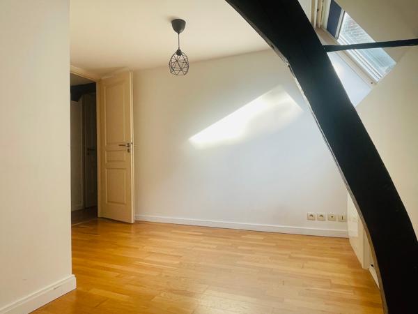 VIEUX-LILLE - 312 000 € FAI