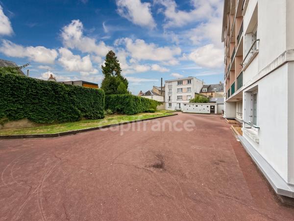 Appartement T2 à vendre LE MANS (72) avec garage fermé proche quartier gare