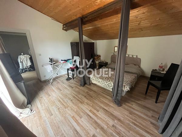 A vendre charmante maison à fort potentiel à Thuir