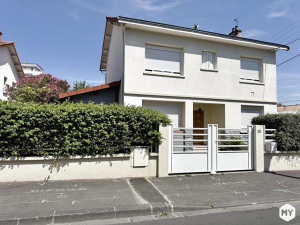 Maison • Vente • 120m2 • La Pradelle • Clermont-Ferrand 295 000 € FAI
