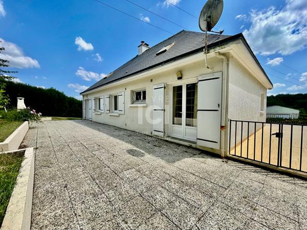 Maison 190m² - 5 Chambres - Garage De 160m² - 5500m²