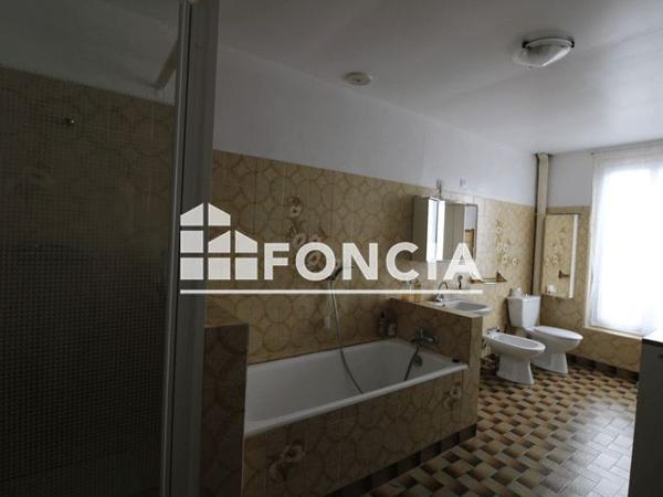 Maison 7 pièces T7 F7 156 m² à Nonancourt 27320 à vendre