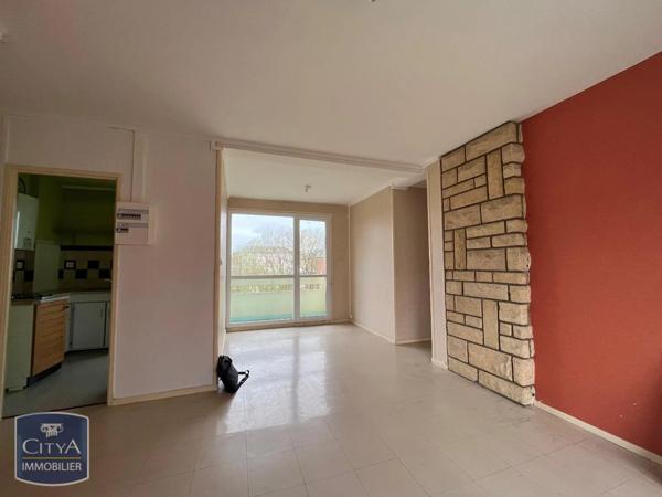 Appartement à louer 3 pièces 53.95m² La Fère (02800)
