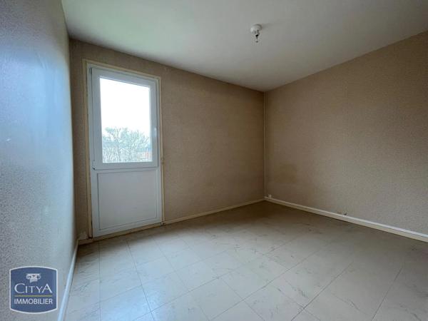 Appartement à louer 3 pièces 53.95m² La Fère (02800)