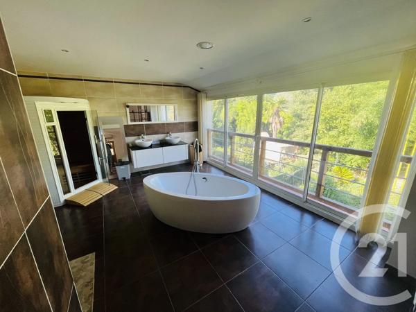 Maison à vendre  6 pièces - 177 m 2   RIEUCROS  - 09