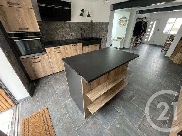 Maison à vendre  5 pièces - 133 m 2   AMIENS  - 80
