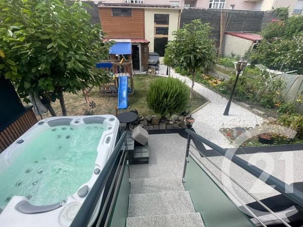 Maison à vendre  5 pièces - 133 m 2   AMIENS  - 80