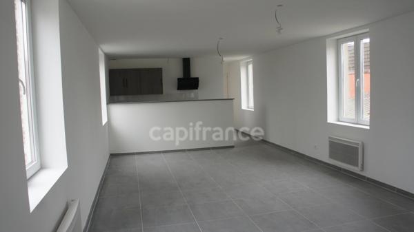 Dpt Nord (59), à vendre ROUBAIX-Centre ville immeuble de rapport mixte 5 lots en zone franche.
