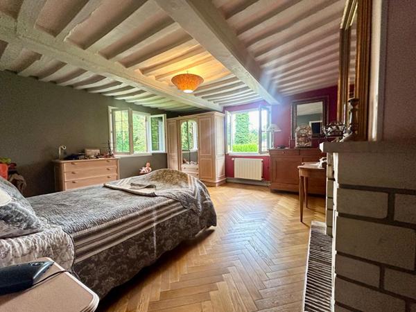 Baisse de prix pour ce corps de Ferme à proximité de  Pont L Eveque 6 pièce(s) 193.3 m2