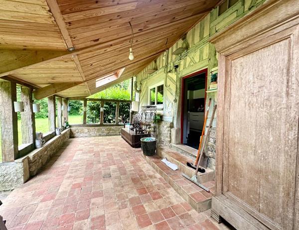 Baisse de prix pour ce corps de Ferme à proximité de  Pont L Eveque 6 pièce(s) 193.3 m2