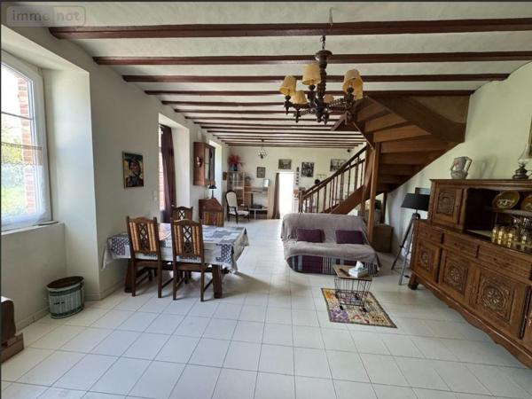 Maison à vendre à Solesmes dans la Sarthe (72300), ref : 72068-2006