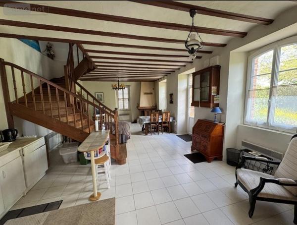 Maison à vendre à Solesmes dans la Sarthe (72300), ref : 72068-2006