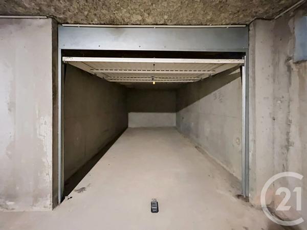 Parking à vendre  10 m 2   FRONTIGNAN  - 34