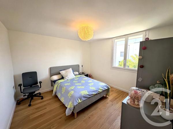Appartement T5 à vendre  6 pièces - 105,72 m 2   TOULOUSE  - 31