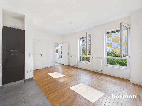 3 pièces en parfait état - 52 m2 + parking - Rue Césaria Évora 75019 Paris