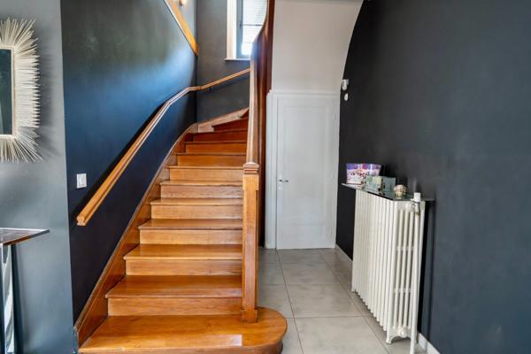 Maison à vendre 7 pièces BRON (69)