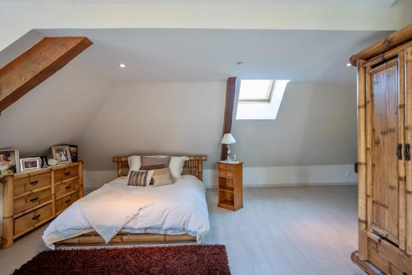 Maison à vendre 7 pièces BRON (69)