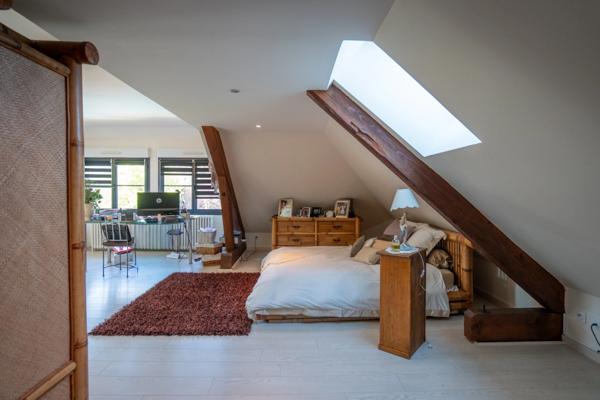 Maison à vendre 7 pièces BRON (69)