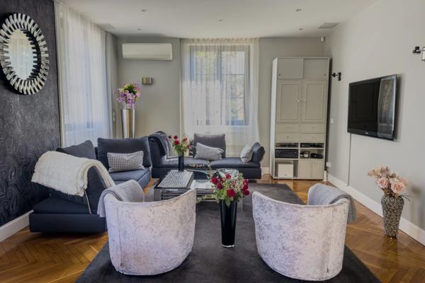 Maison à vendre 7 pièces BRON (69)