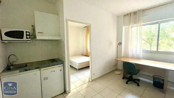 Appartement à louer 2 pièces 29.4m² Aix-en-Provence (13100)