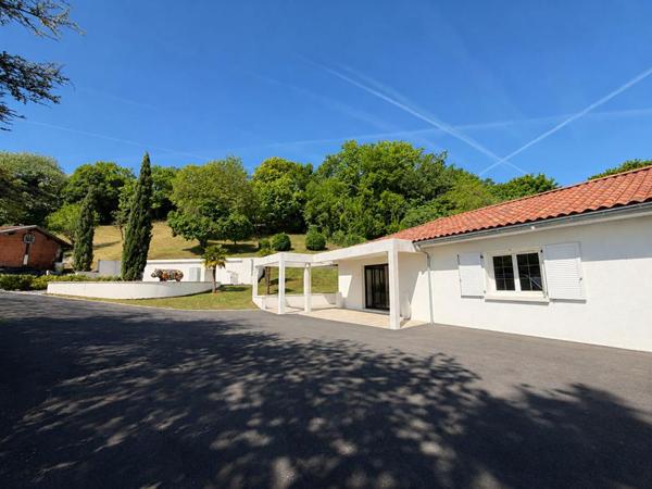 Maison Angouleme 4 pièce(s) 140 m2