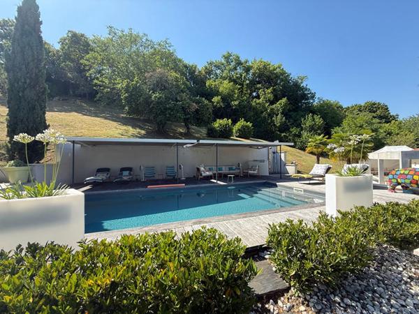 Maison Angouleme 4 pièce(s) 140 m2