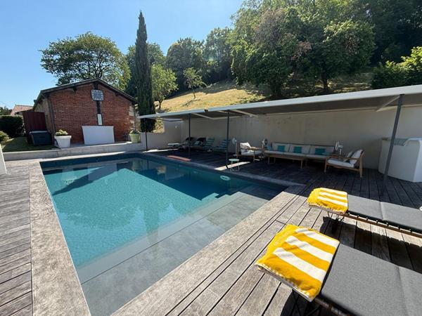 Maison Angouleme 4 pièce(s) 140 m2